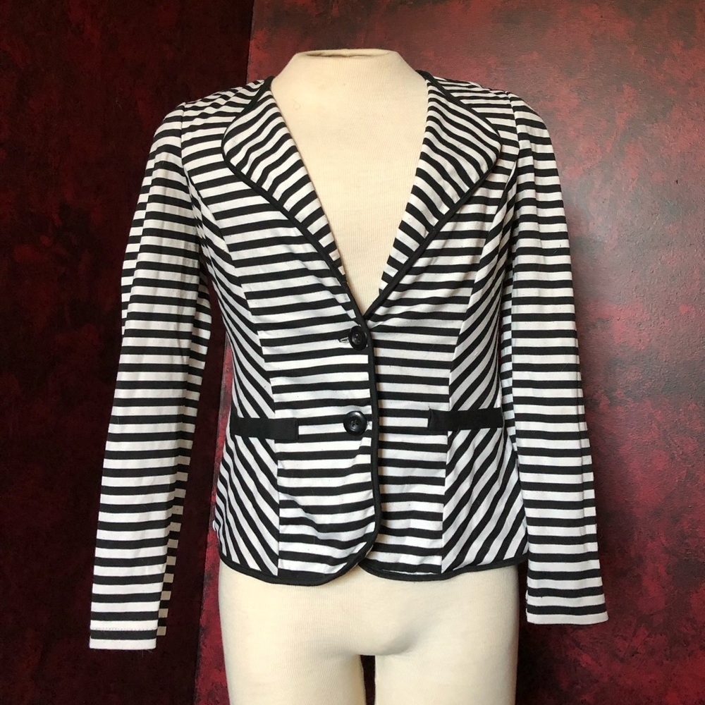 Stripped Casual Blazer